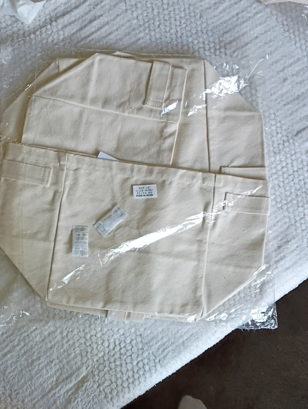 Canvas Tote Bag in Cream - Unbranded